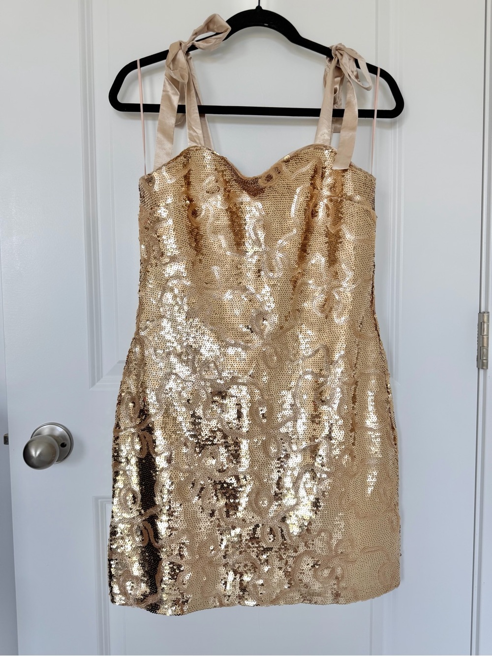Vici Soryn Metallic Gold Sequin Tie-Shoulder Mini Dress - Picture 2 of 13